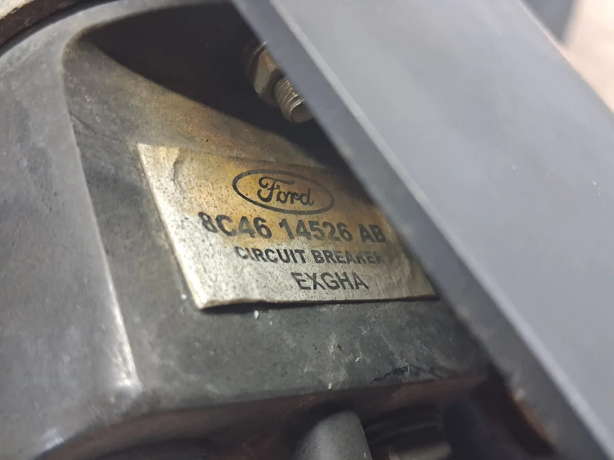Schalter Strom Ford F Max 500 LKW 14A066 image 5