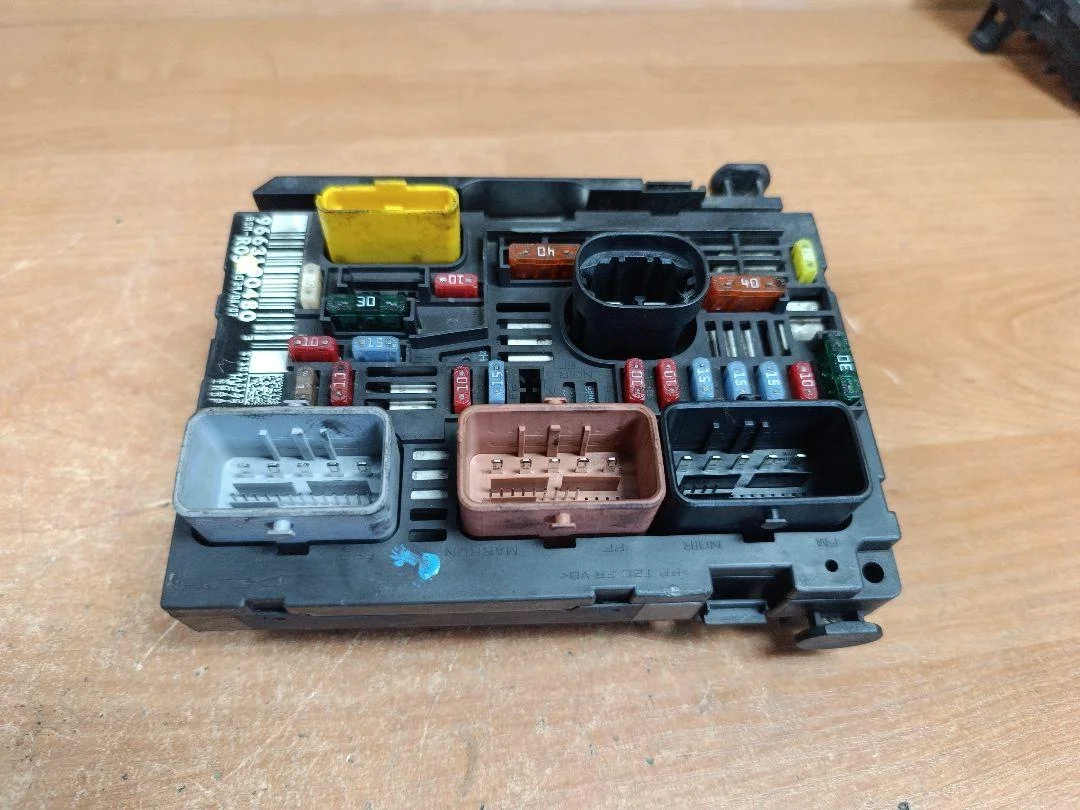 BSM Module Peugeot 308 T7 9663100480 R05