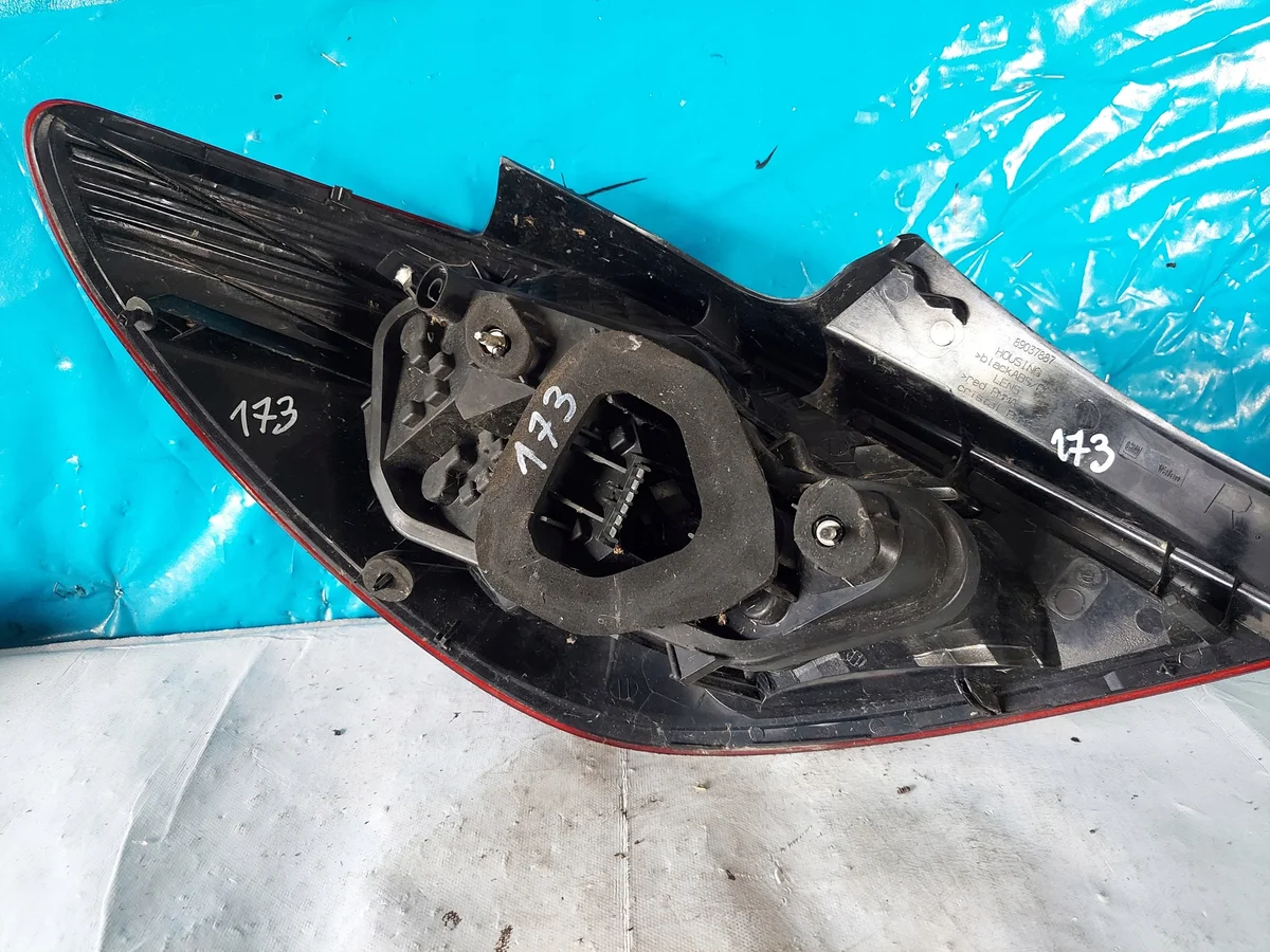 Rückleuchte Rechts Opel Corsa D 13269051 image 3