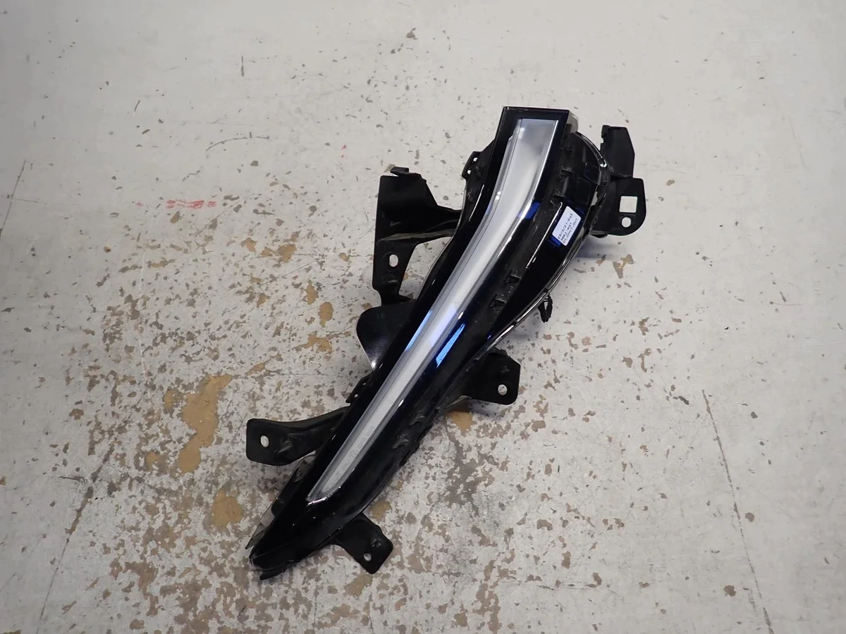 Farol Esquerdo LED DRL Peugeot 508 II 9820134880