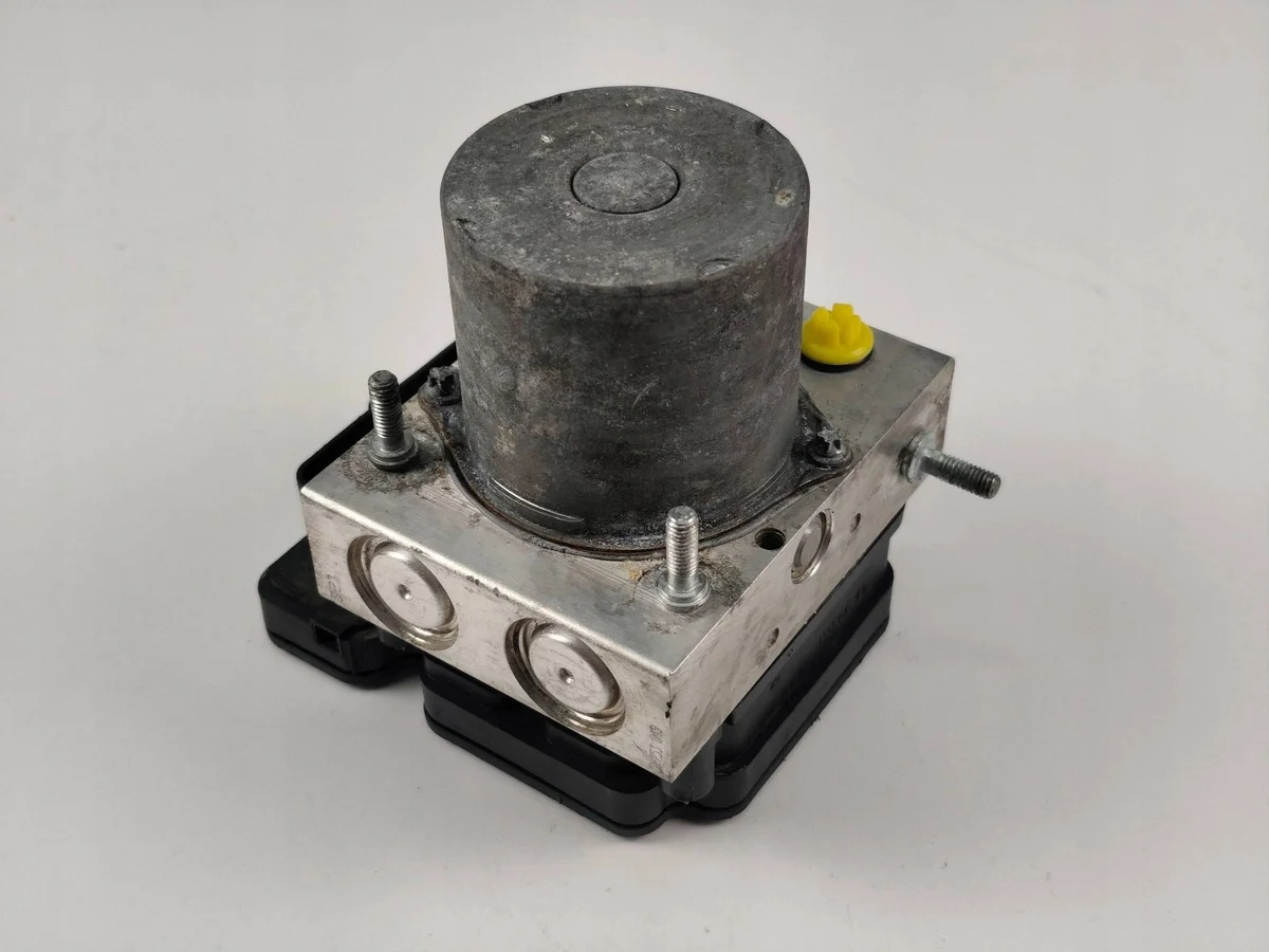 ABS-pumppu Mercedes Sprinter W906 A9069005502