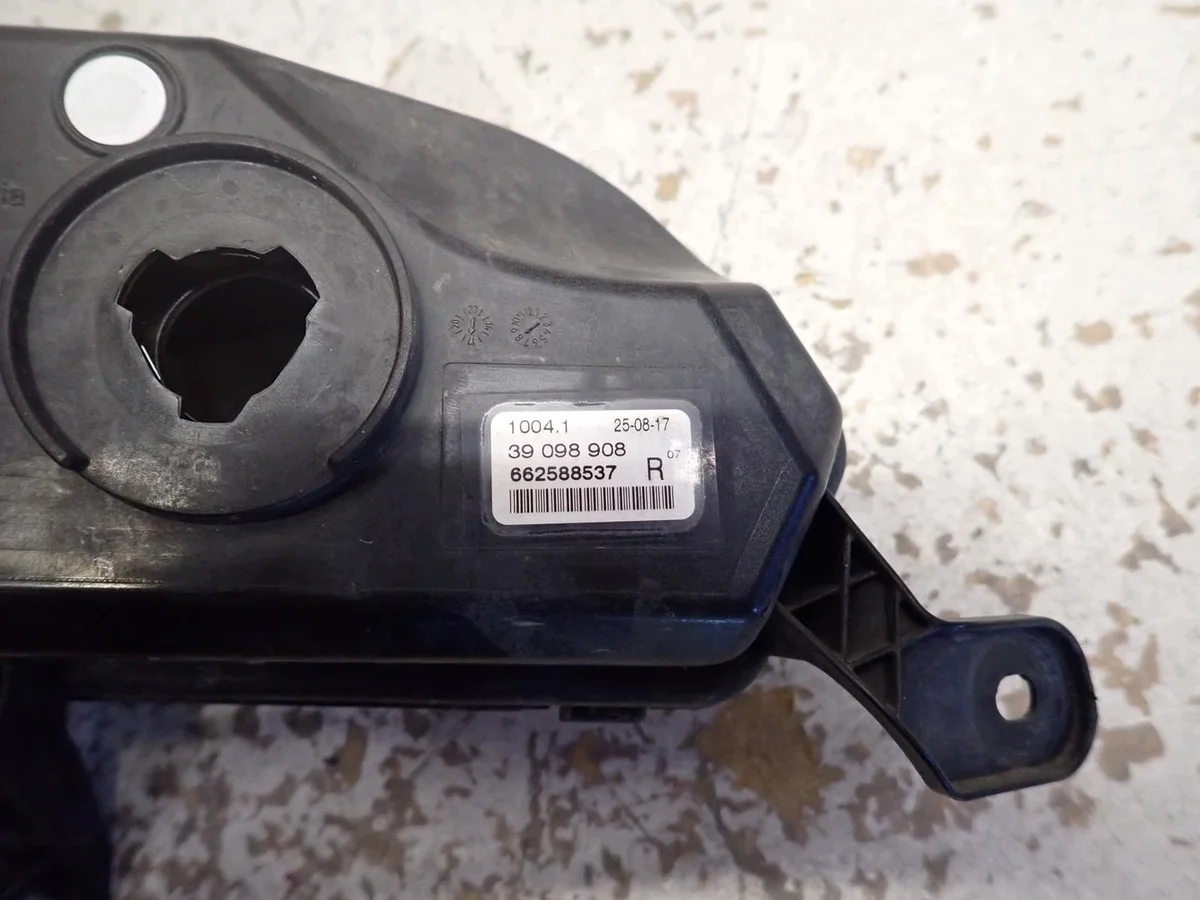 Halogen höger Opel Astra V K 2016- image 4