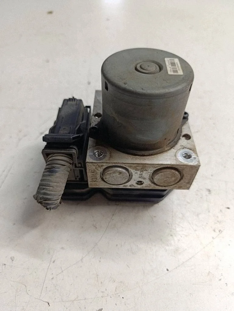 KIA Carens IV ABS Pump 1.7 CRDi BE6003N205