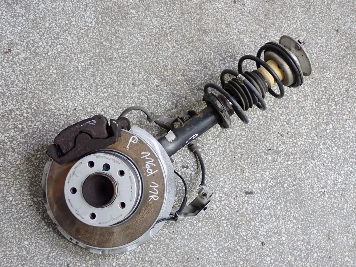 Achsschenkel BMW 1 E81 E87 E90 E91 2.0D N47