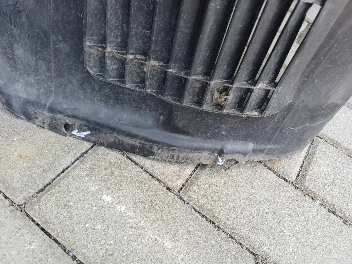 Volvo XC60 II 17- Radhausschale Rechts Vorne image 5