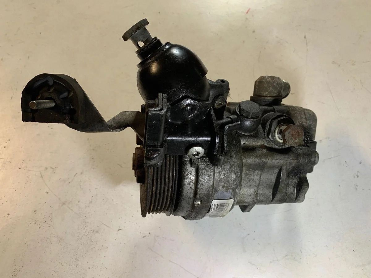 Bomba Direção BMW 6 E63 E64 6767243018