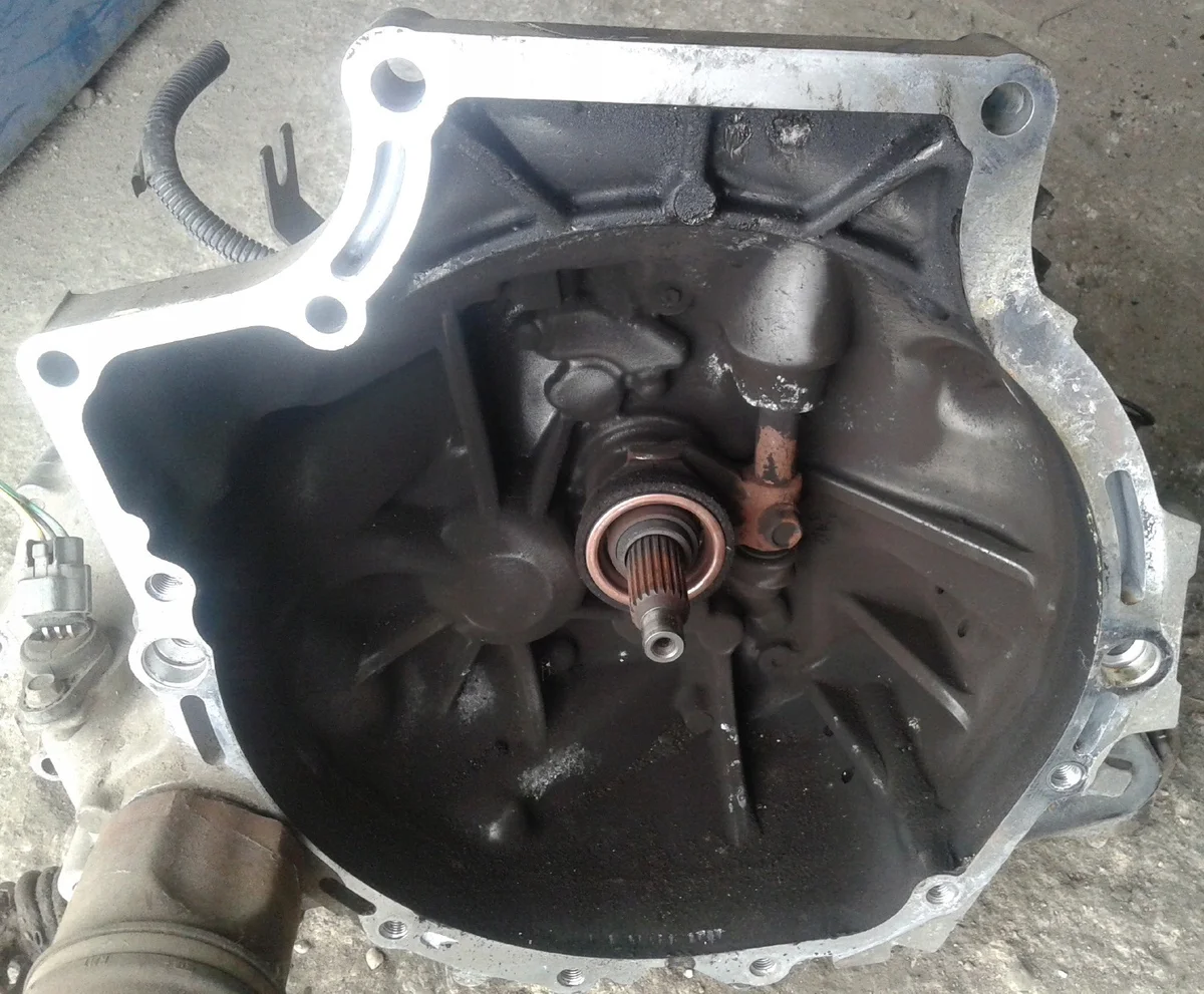 Caja de cambios Kia Rio I 1.3 K31W Usada image 3
