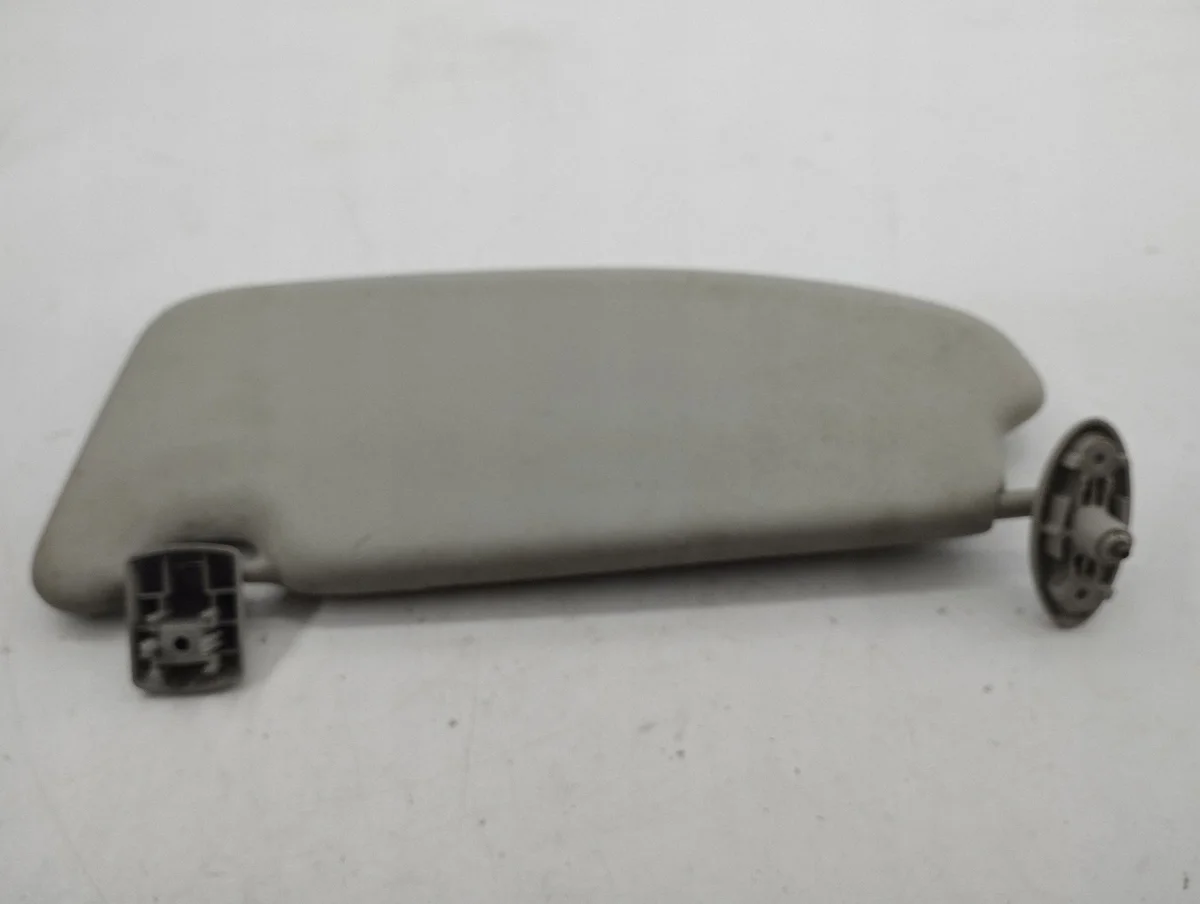 Ford Focus Zonneklep Rechts Gebruikt AMD100518