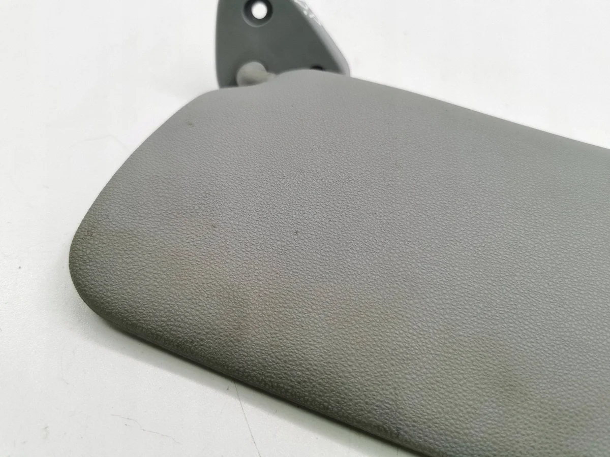 BMW 1 E87 Sun Visor Used OEM 71205609 image 6