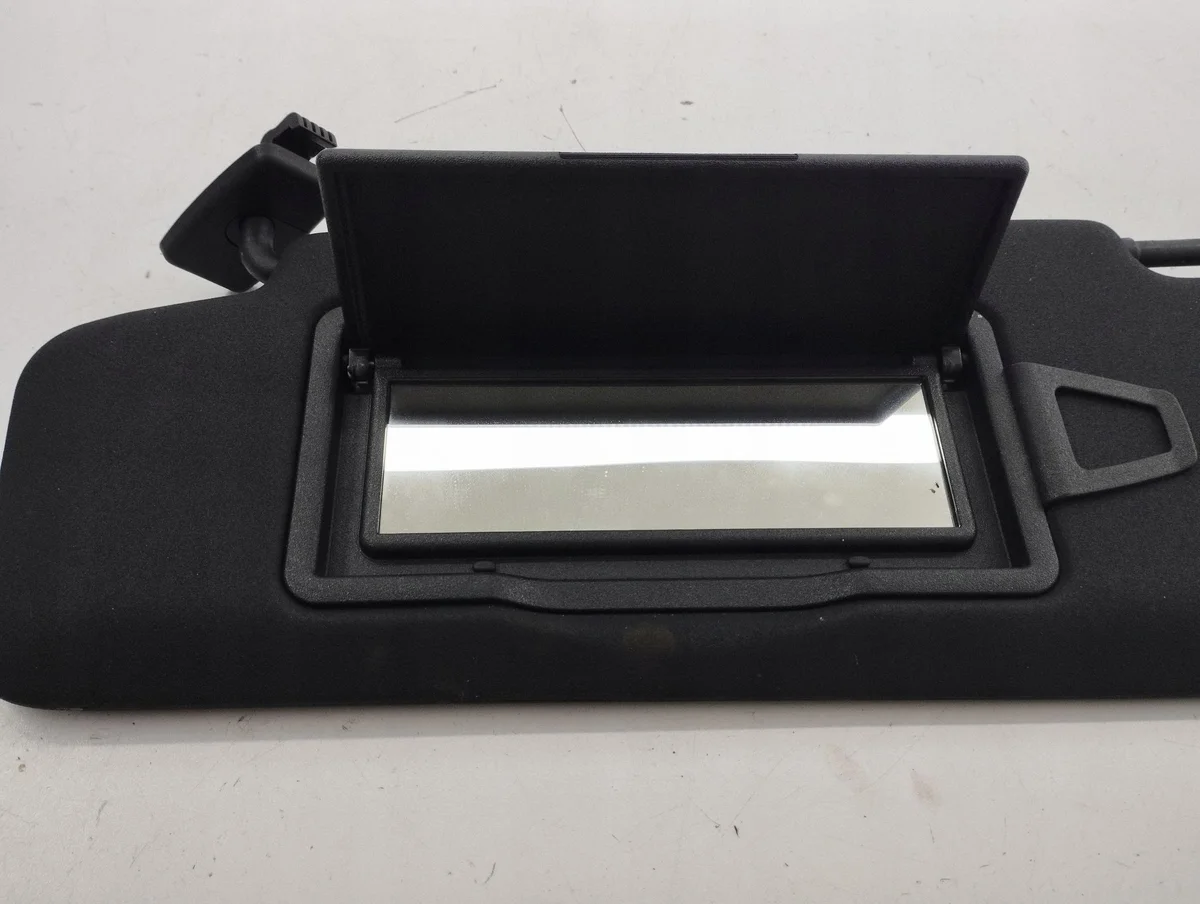 Mercedes-Benz C W204 2008 Visor Sol - Esquerda image 3