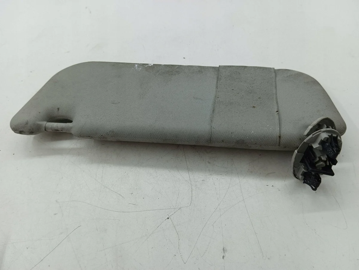 Toyota Avensis T270 2015 Visor Direito AMD96218 image 6