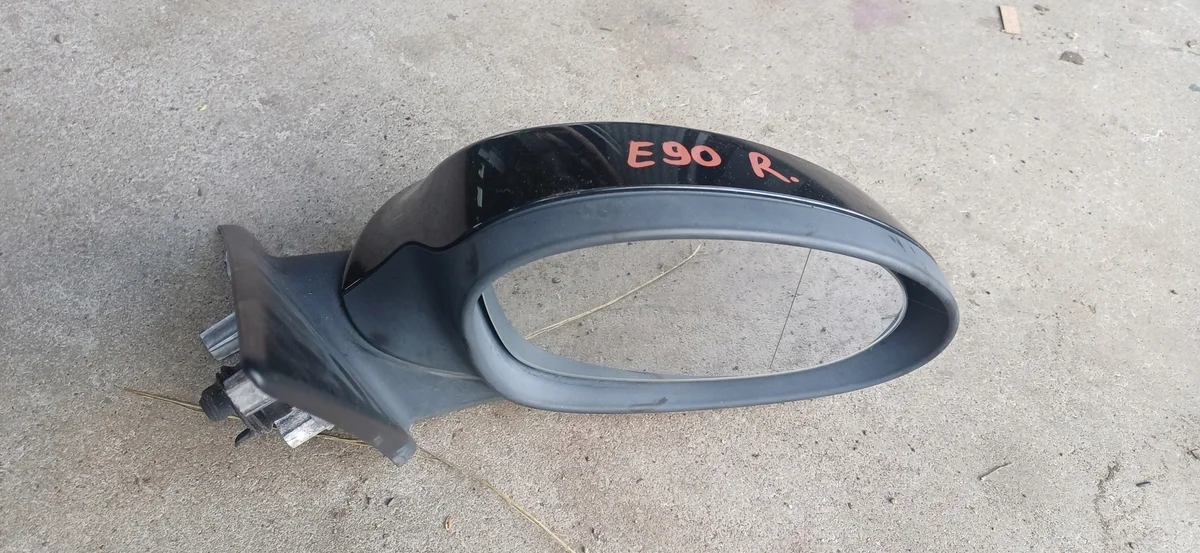 Oikea peili 5 pinninen BMW E90