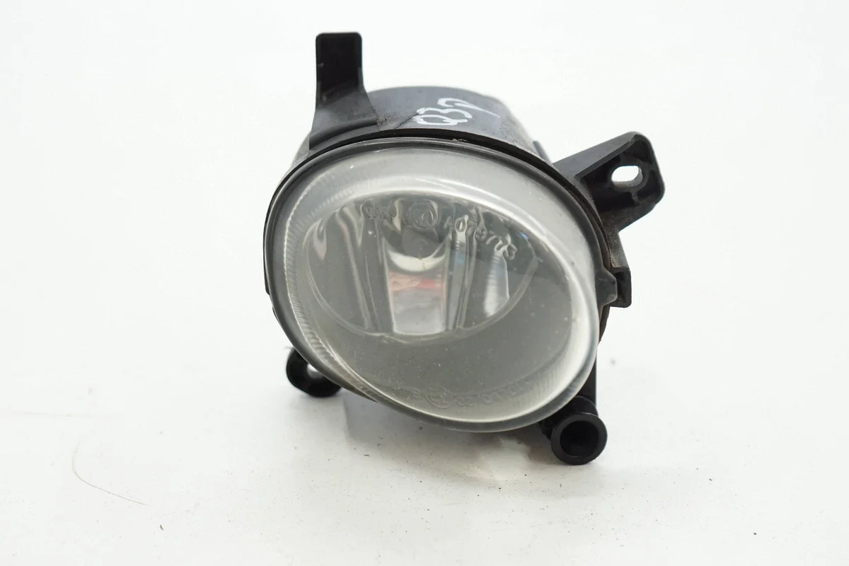 Audi Q3 8U 13R Lampada Nebbia Destra 8T0941700ACR