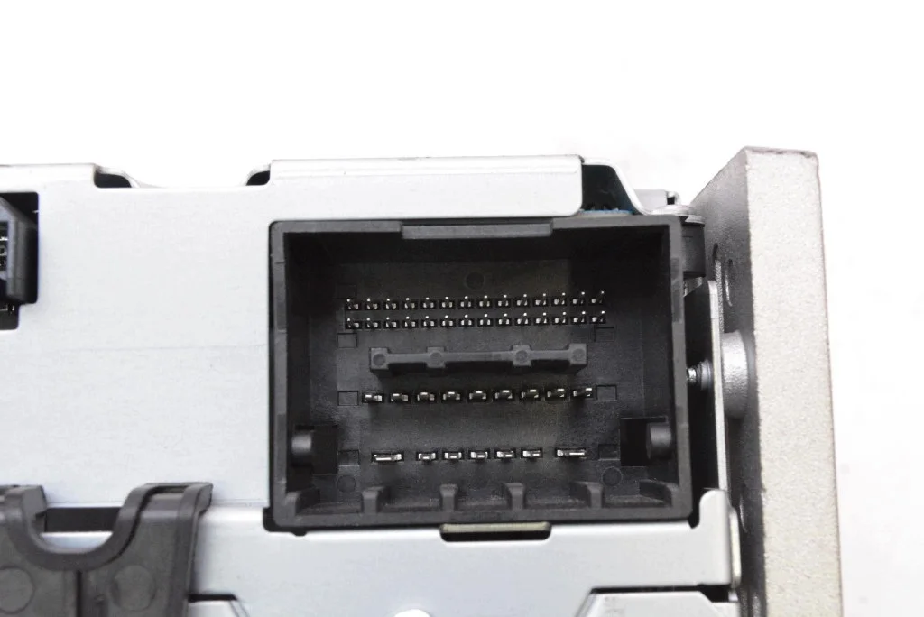 Opel Corsa E Radio CD-soitin m-1119444-39146279 image 8