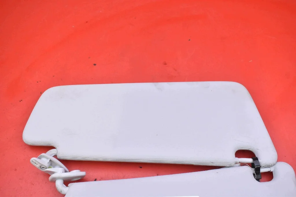 Protetor Solar Opel Corsa E 2014-2020 Usado image 7