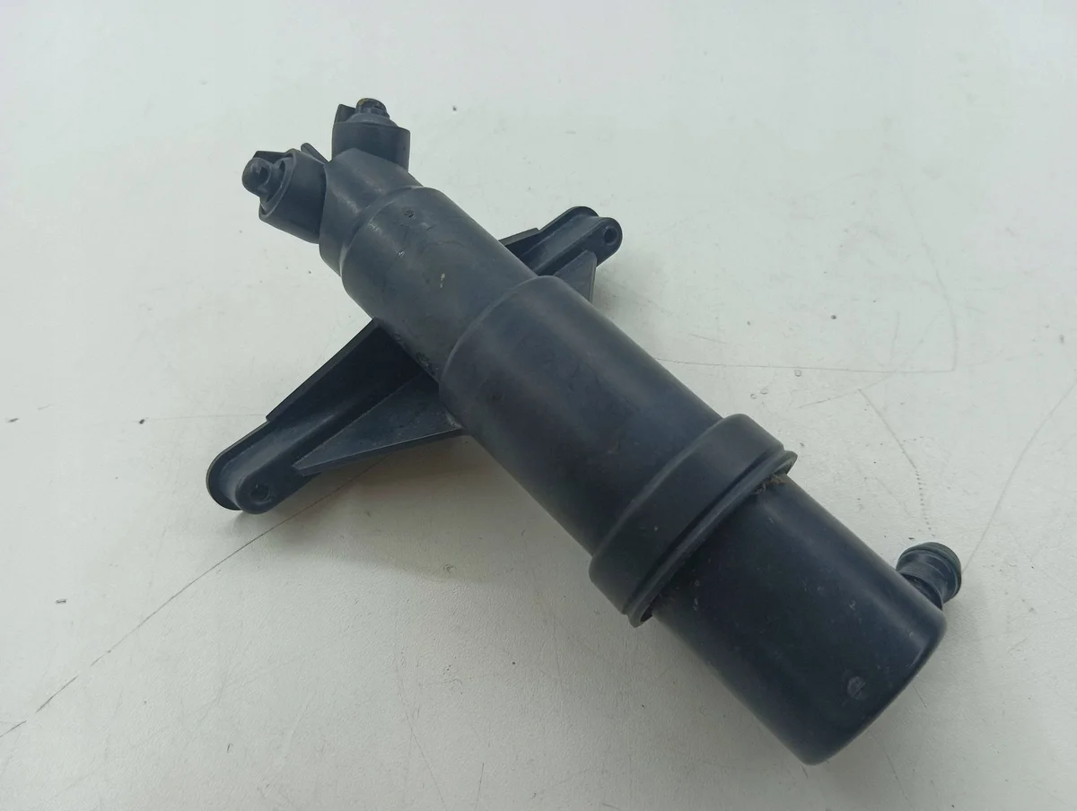 Bico Limpador Farol BMW E60 E61 2006 Esquerdo image 4