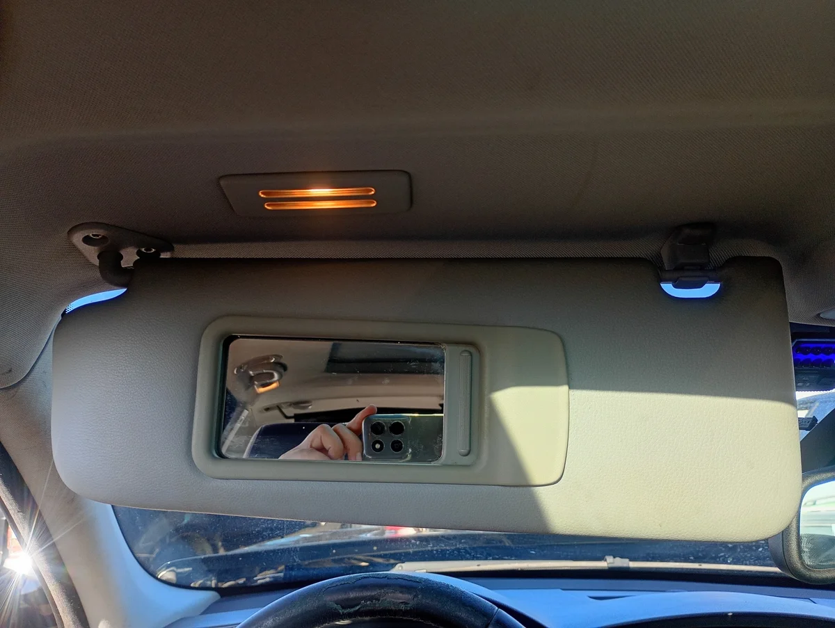 Used Sun Visor Left BMW 3 E91 06-07 MM-2708-50