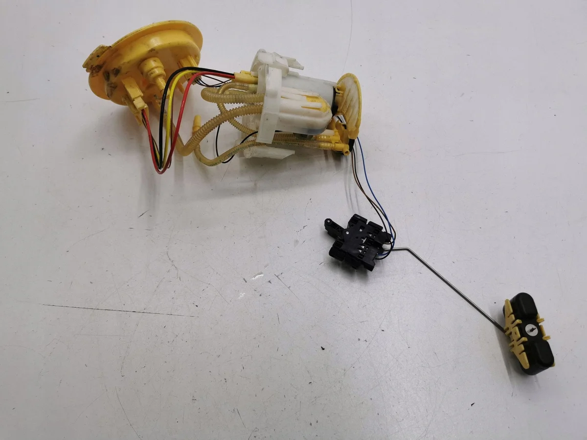 Audi Q5 SQ5 2020 Fuel Pump A2095447800