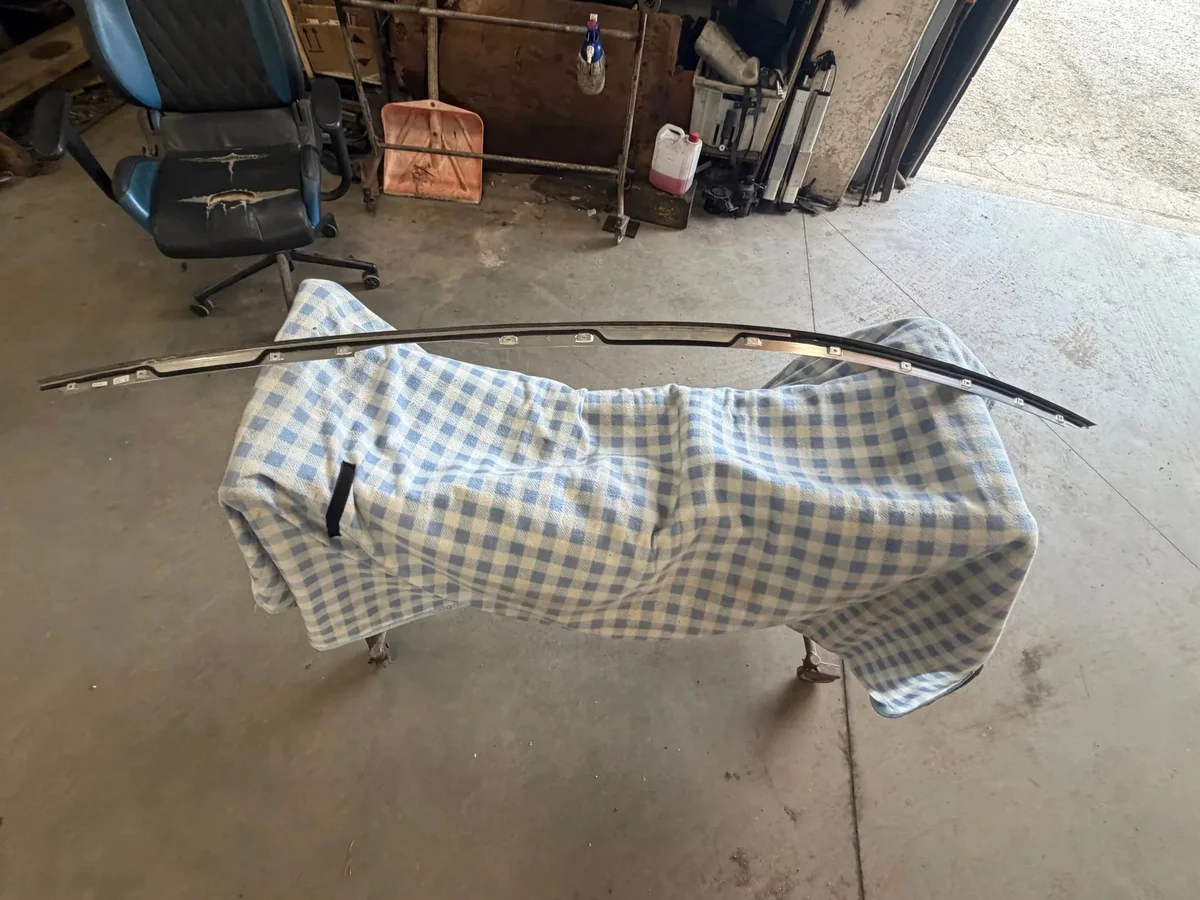 Audi A5 S5 F5 8W Baguette de toit gauche