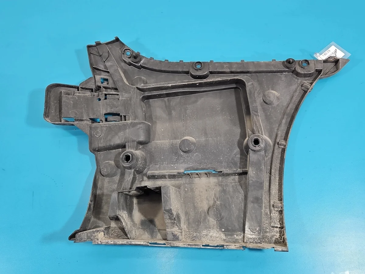 Suporte Para-choque Traseiro Esquerdo BMW G30 image 3