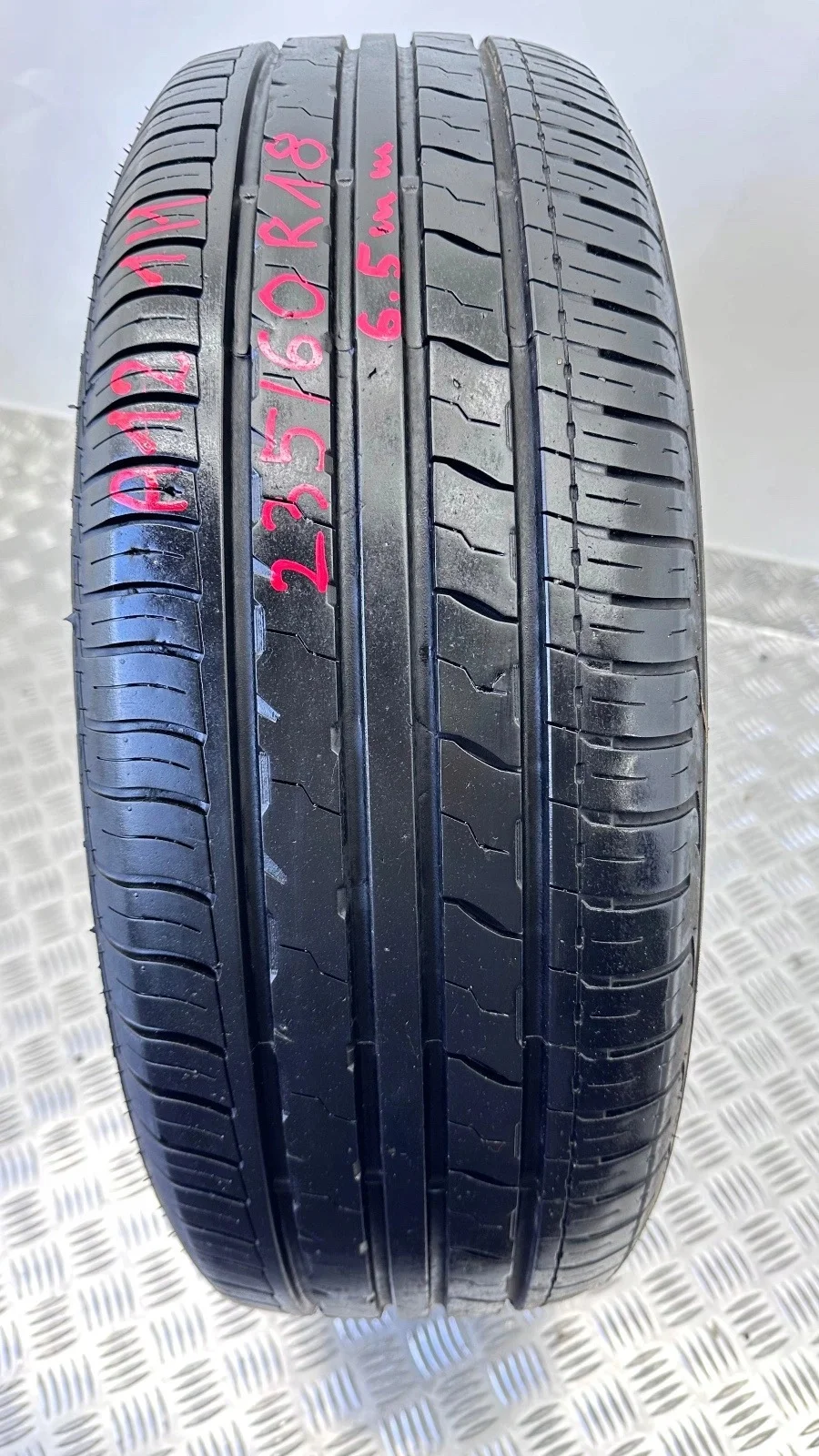 Sommerreifen Royal Performance 235/60R18 107Y image 7
