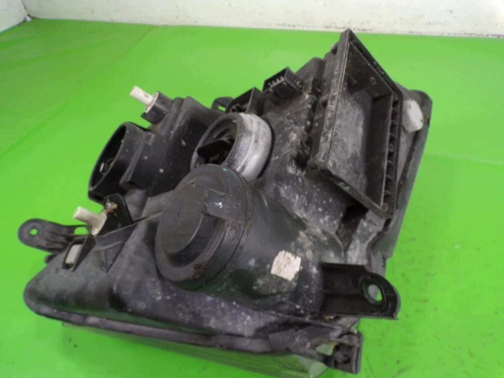 Opel Meriva A ajovalon vasen F-407006- image 5