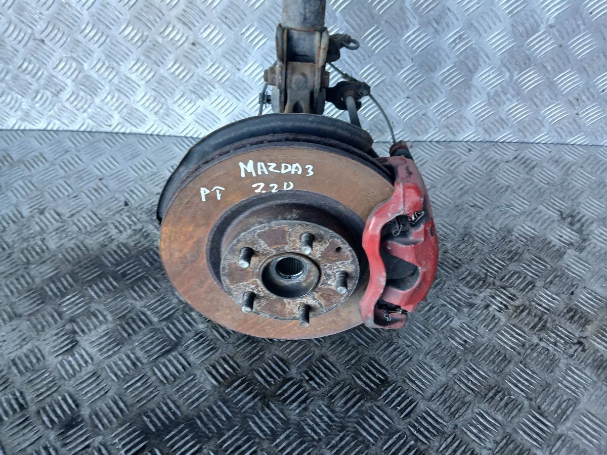 Mazda 3 McPherson vänster fram image 4