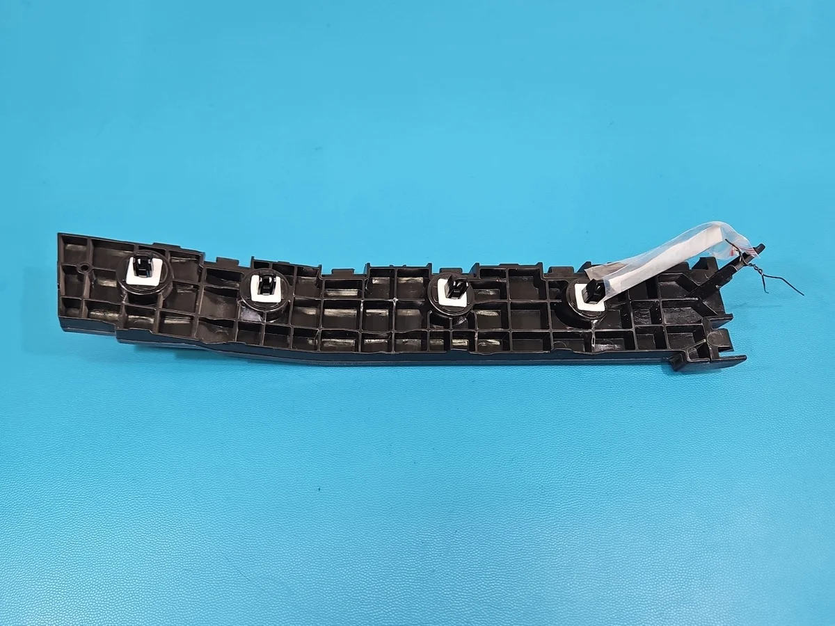 BYD ATTO 2 II Bumper Clip Achter Rechts image 5