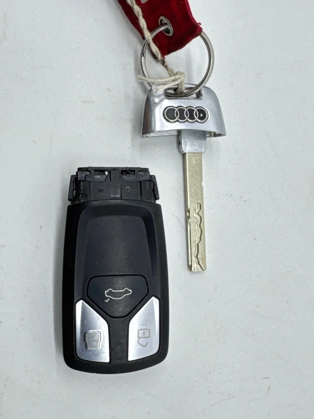 Chiave Telecomando Audi A4 B9 4M0959754T image 4