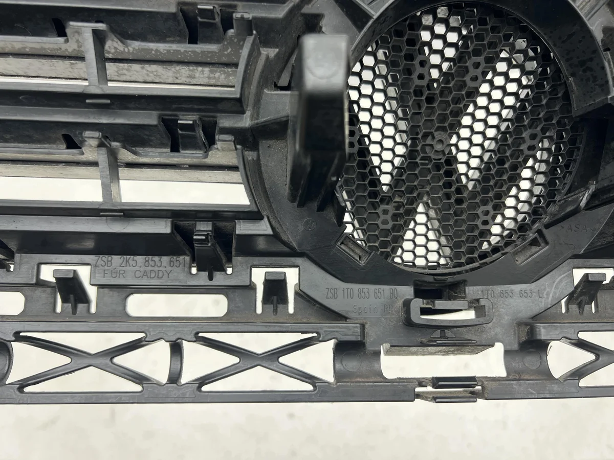 VW Touran 1T0 Grill Stoßstange Vorne 1T0853651BQ image 7