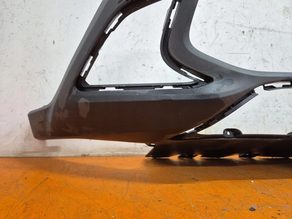 Toyota Aygo X 22- Stoßstange vorne Lippe image 3