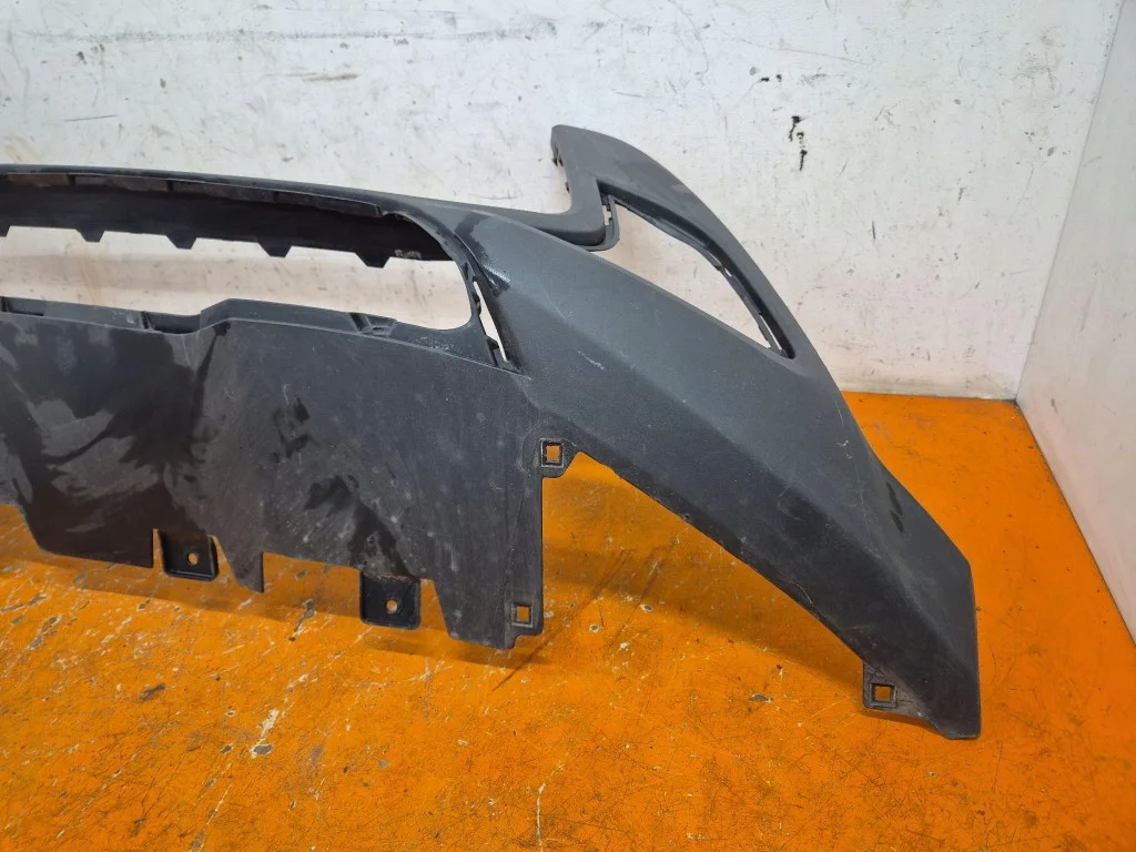 Toyota Aygo X 22- Stoßstange vorne Lippe image 8