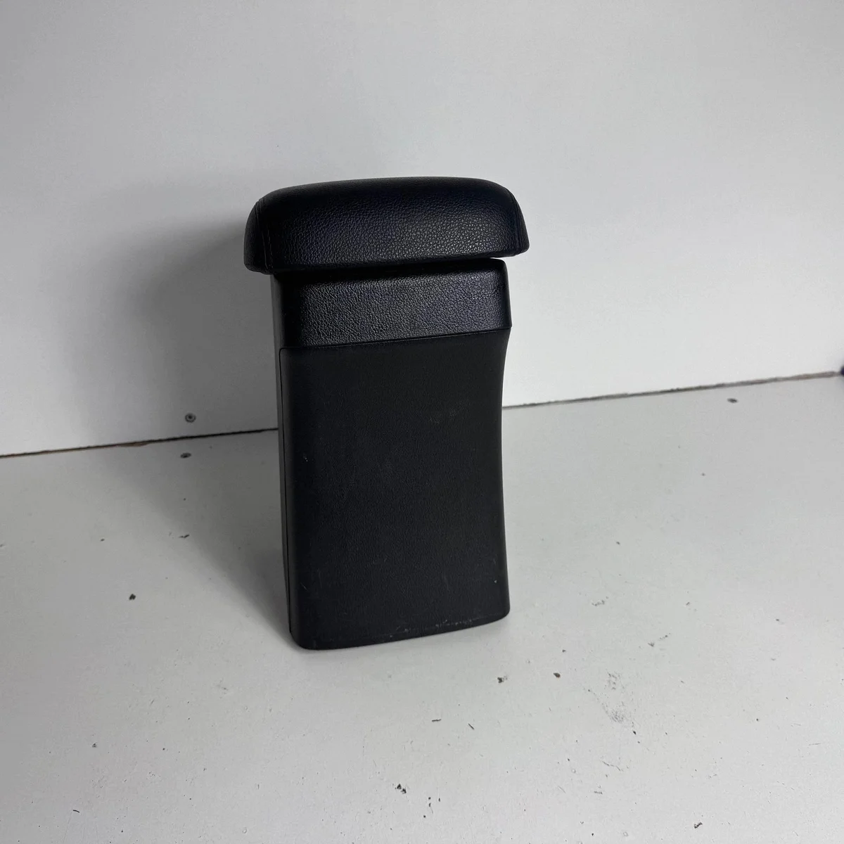 Middenconsole Armsteun Mitsubishi Outlander III image 7