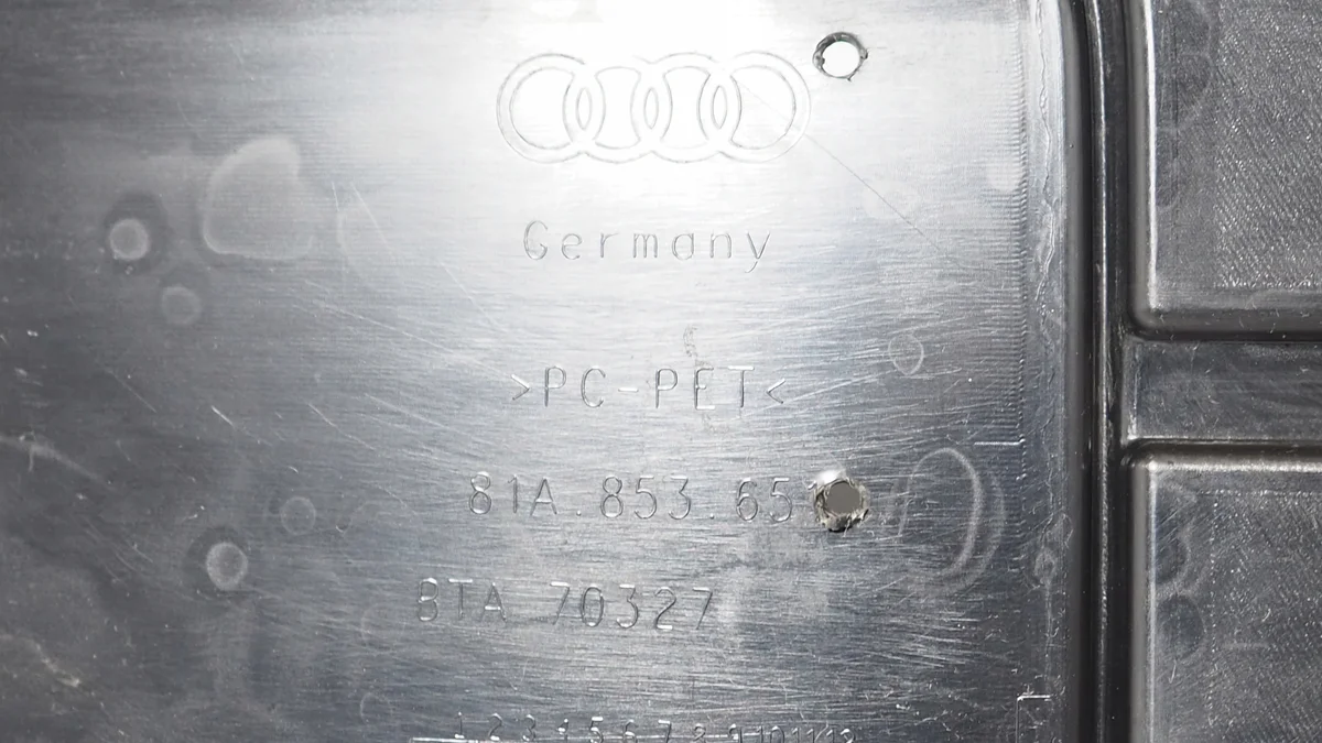 Audi Q2 Grill 81A853651 Used image 5
