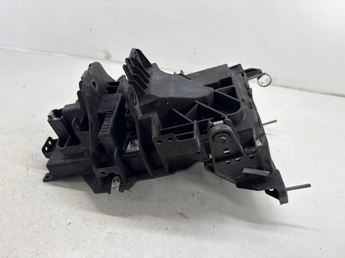 Support batterie Jeep Cherokee KL 68402456AC image 5