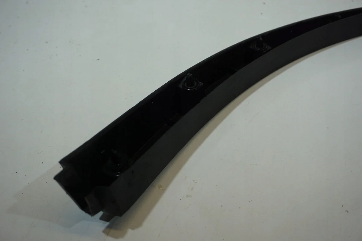 2025 Tesla Model Y Radlauf hinten 165869400A image 7