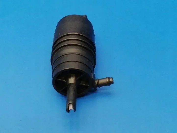 Pompe lave-glace Mercedes-Benz Vito W639 021168 image 6