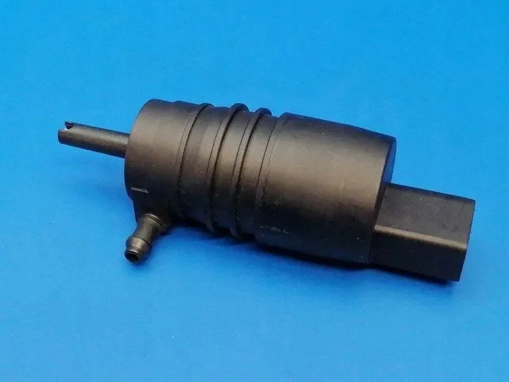 Pompe lave-glace Mercedes-Benz Vito W639 021168 image 8