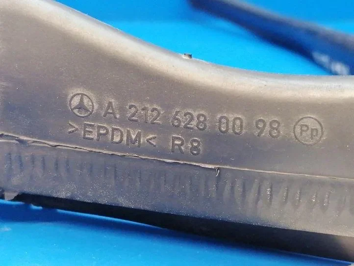 Joint compartiment moteur Mercedes-Benz E W212 image 3