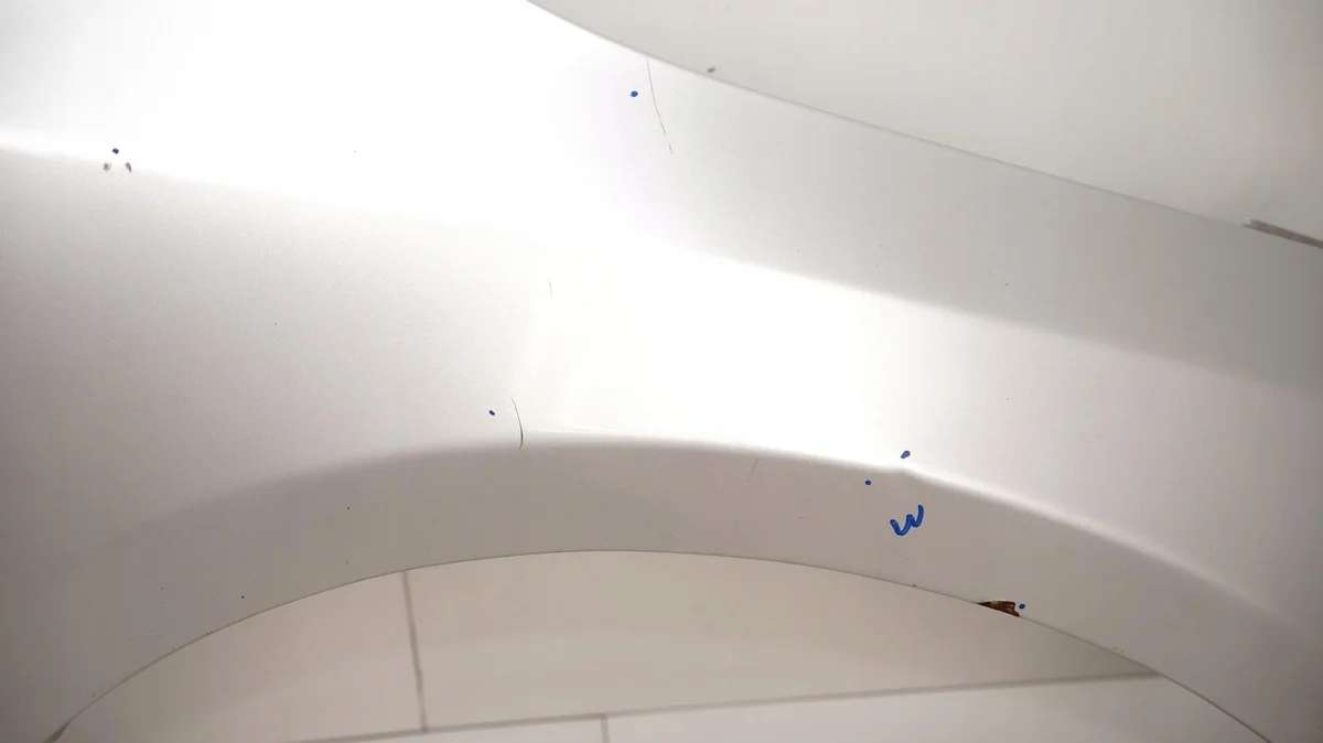 Höger framskärm Volvo V60 2010-2013 image 8