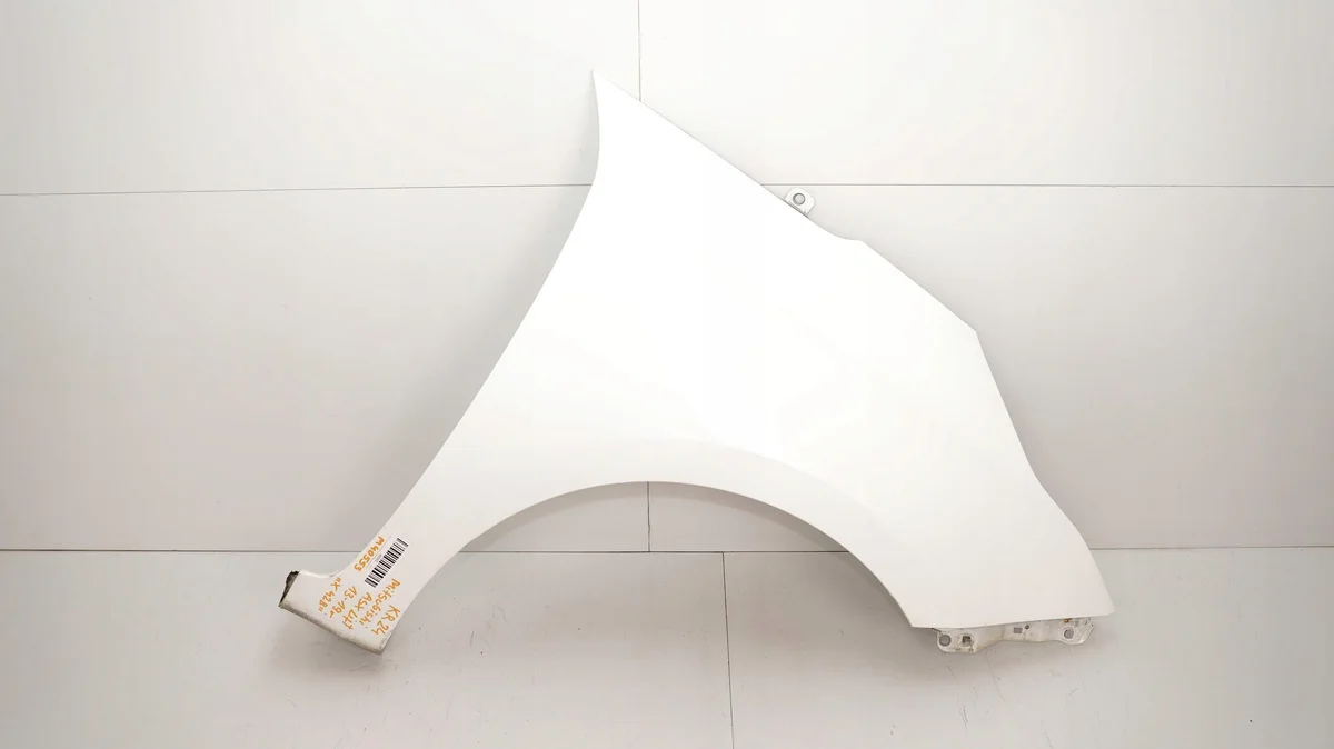Kia Carens IV Front Right Fender Used