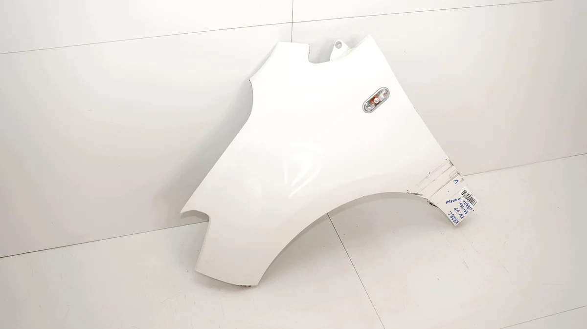 Para-lama Esquerdo VW UP 11-16 LB9A Usado image 3