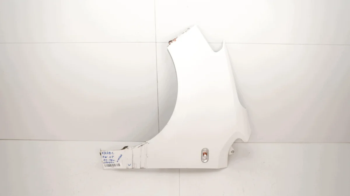 Para-lama Esquerdo VW UP 11-16 LB9A Usado image 5
