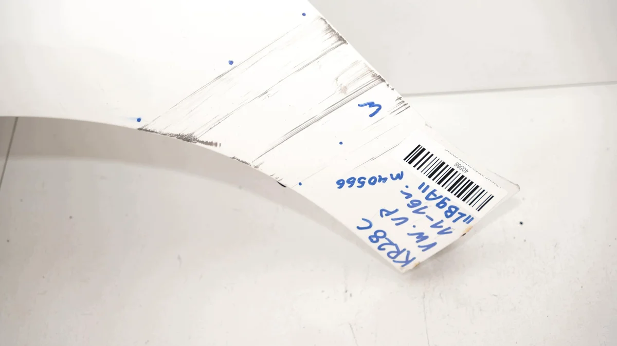 Para-lama Esquerdo VW UP 11-16 LB9A Usado image 10