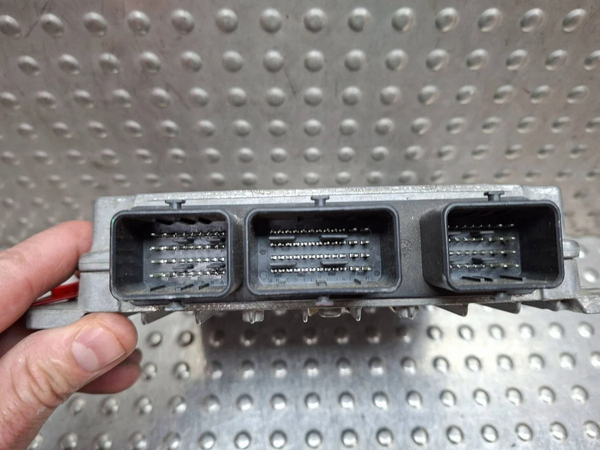 Engine Control Unit 5WS40020HT 9644895180 image 3