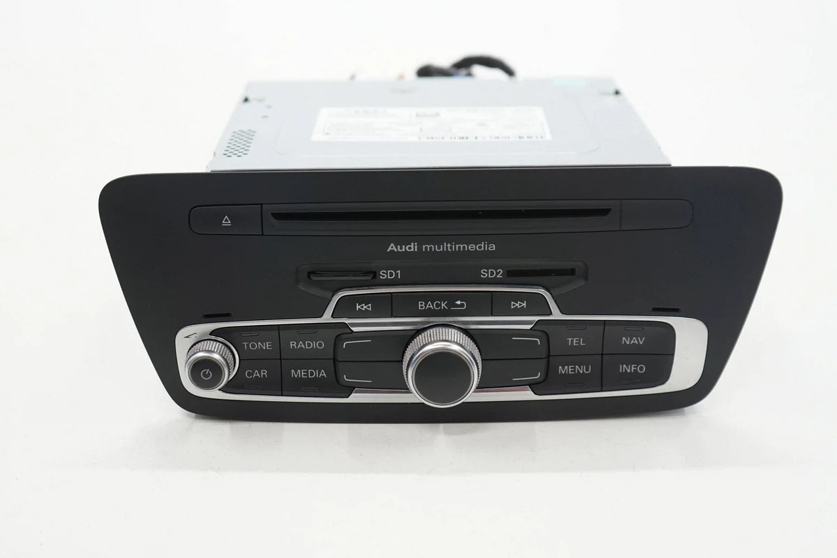 Audi Q3 8U 13R Radio Navigation 8U0035193C