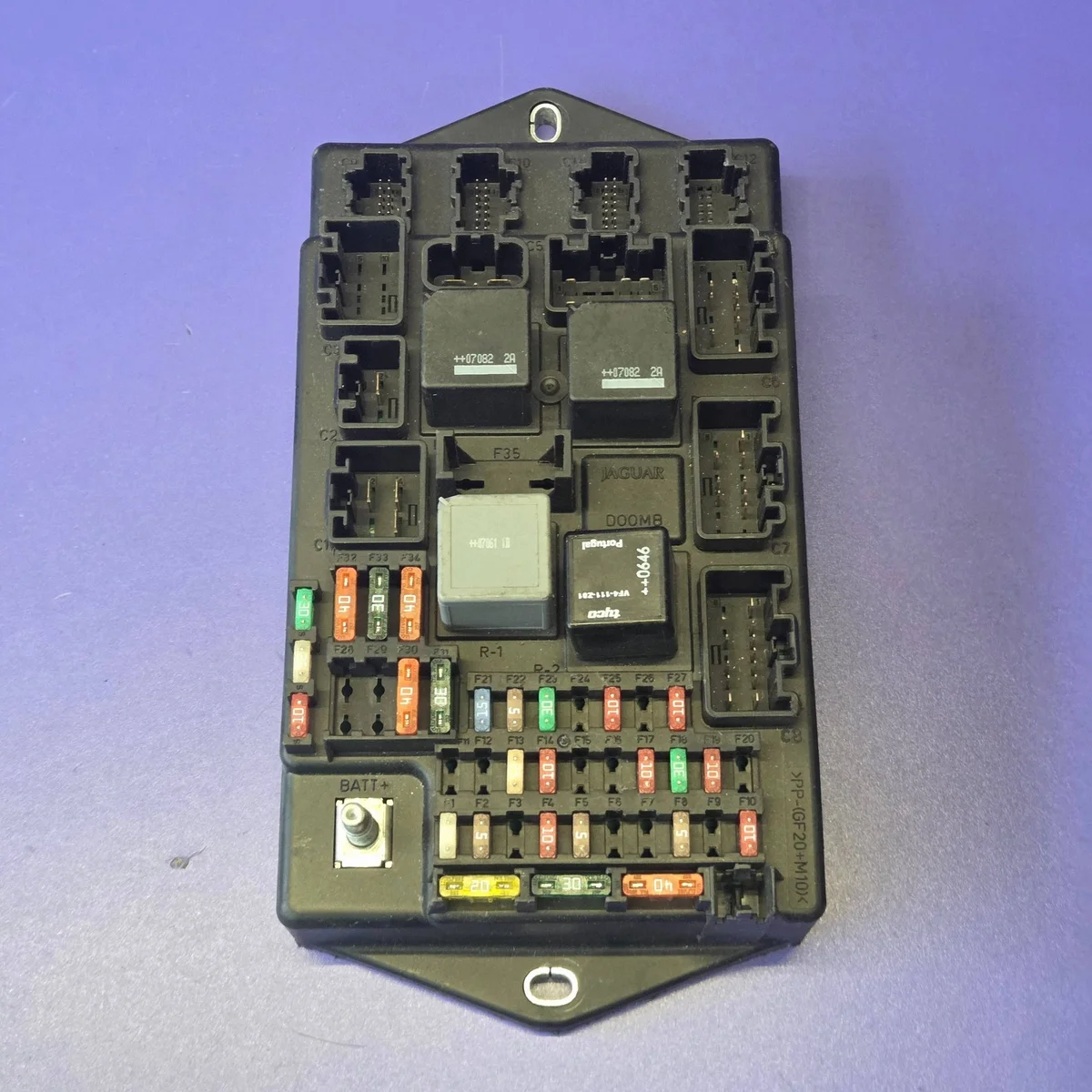 Modul Jaguar 6w83-14a073-ch, säkringslåda
