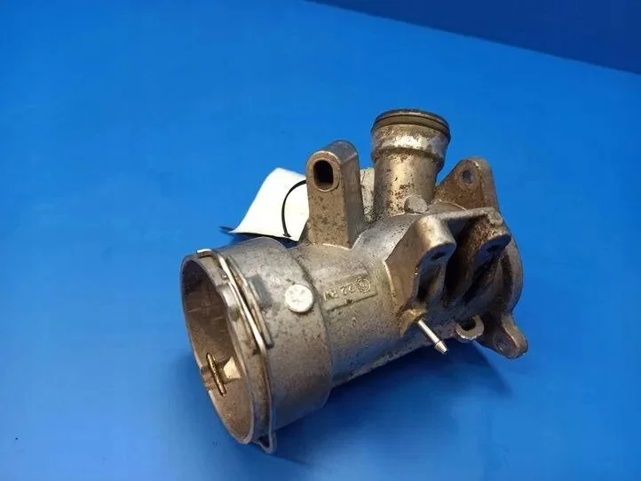 EGR-putki Mercedes-Benz C W203 A6460900054 image 10