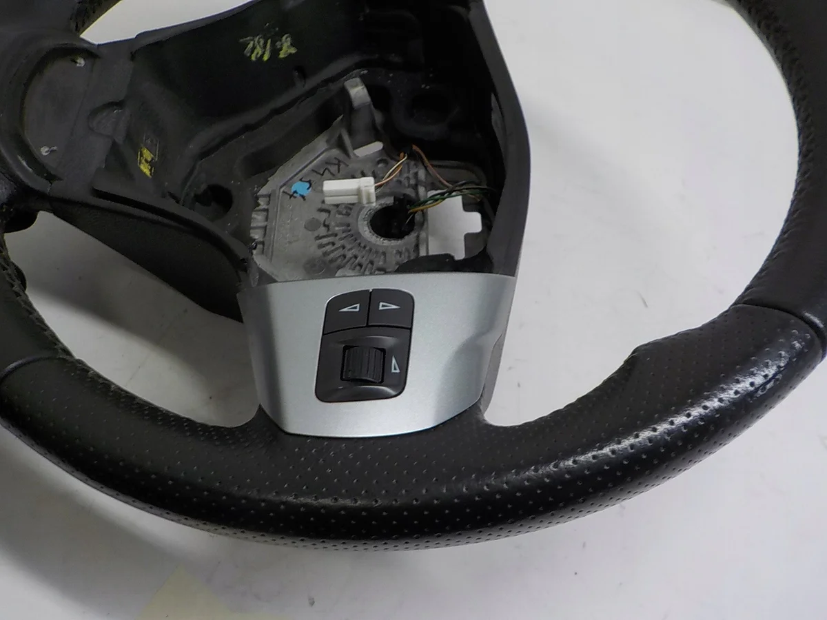 Opel Corsa D OPC LINE Lenkrad Leder Multi image 8