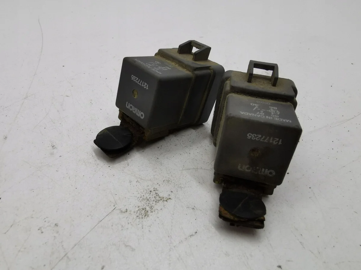 Saab 9-7X 2006 Kit de relais 12177235